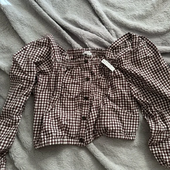 Madewell Puff Sleeve Button Front Crop Top in brown gingham - Picture 8 of 10